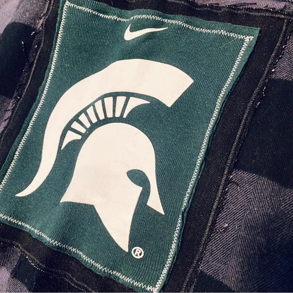 Michigan State Flannel - Picture 2 of 5